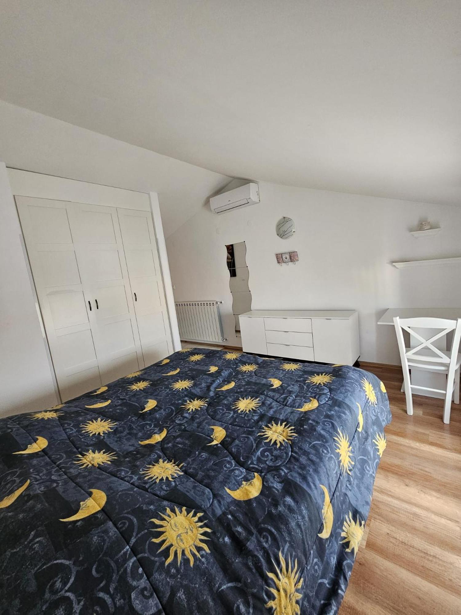 Apartment Thea Пула Екстер'єр фото